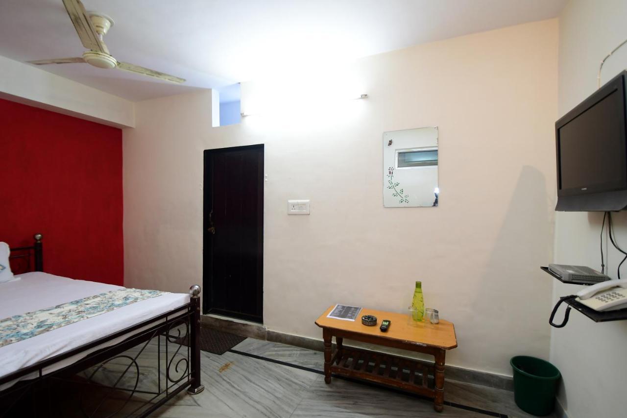 جايبور Hotel New India Guest House المظهر الخارجي الصورة