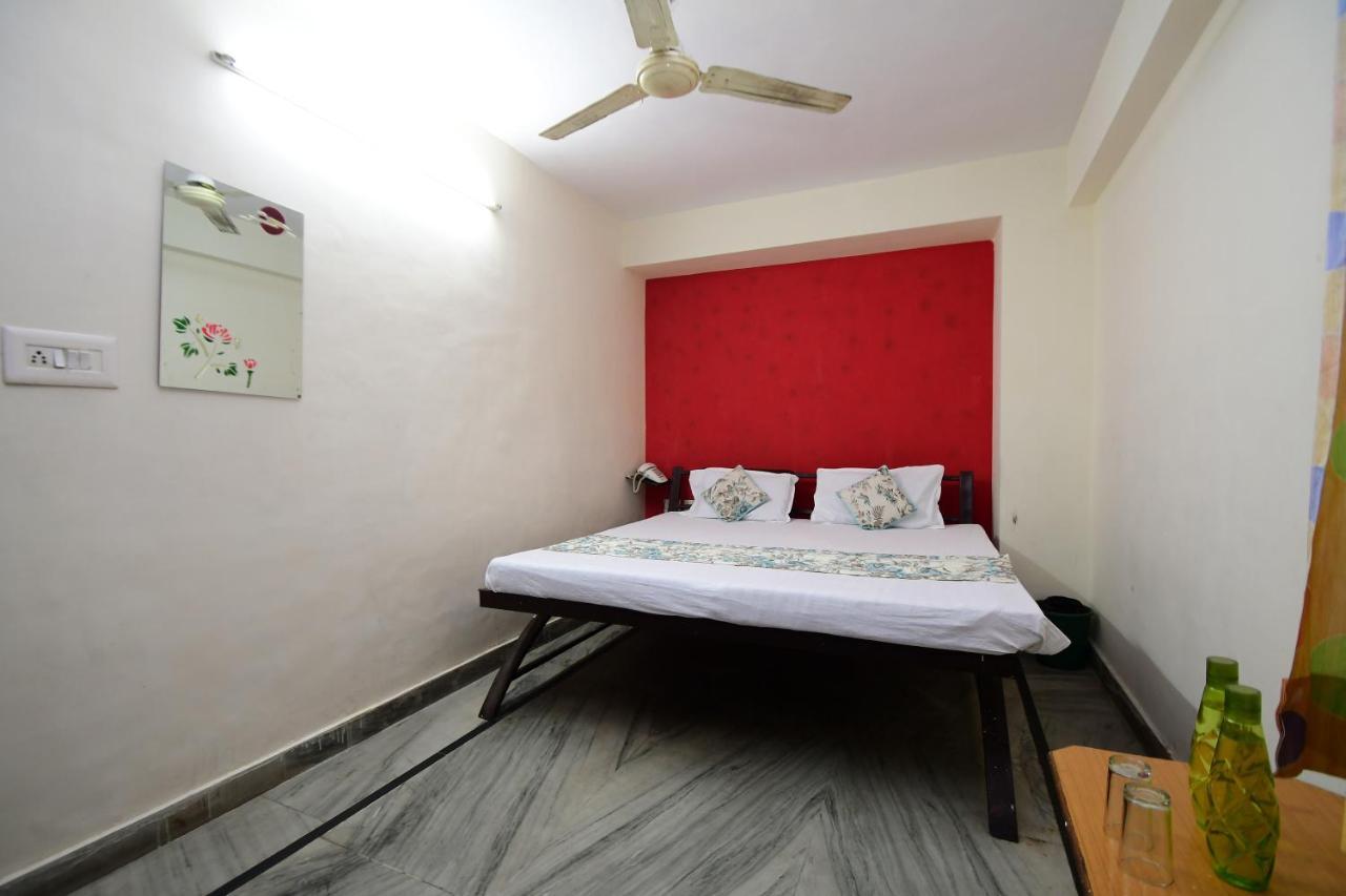 جايبور Hotel New India Guest House المظهر الخارجي الصورة