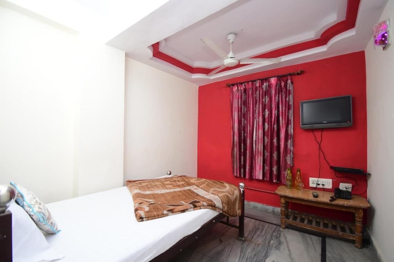جايبور Hotel New India Guest House المظهر الخارجي الصورة