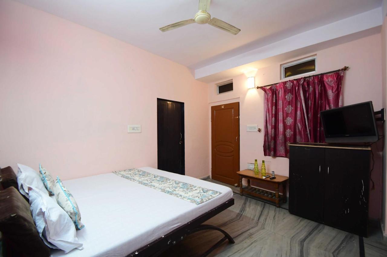 جايبور Hotel New India Guest House المظهر الخارجي الصورة
