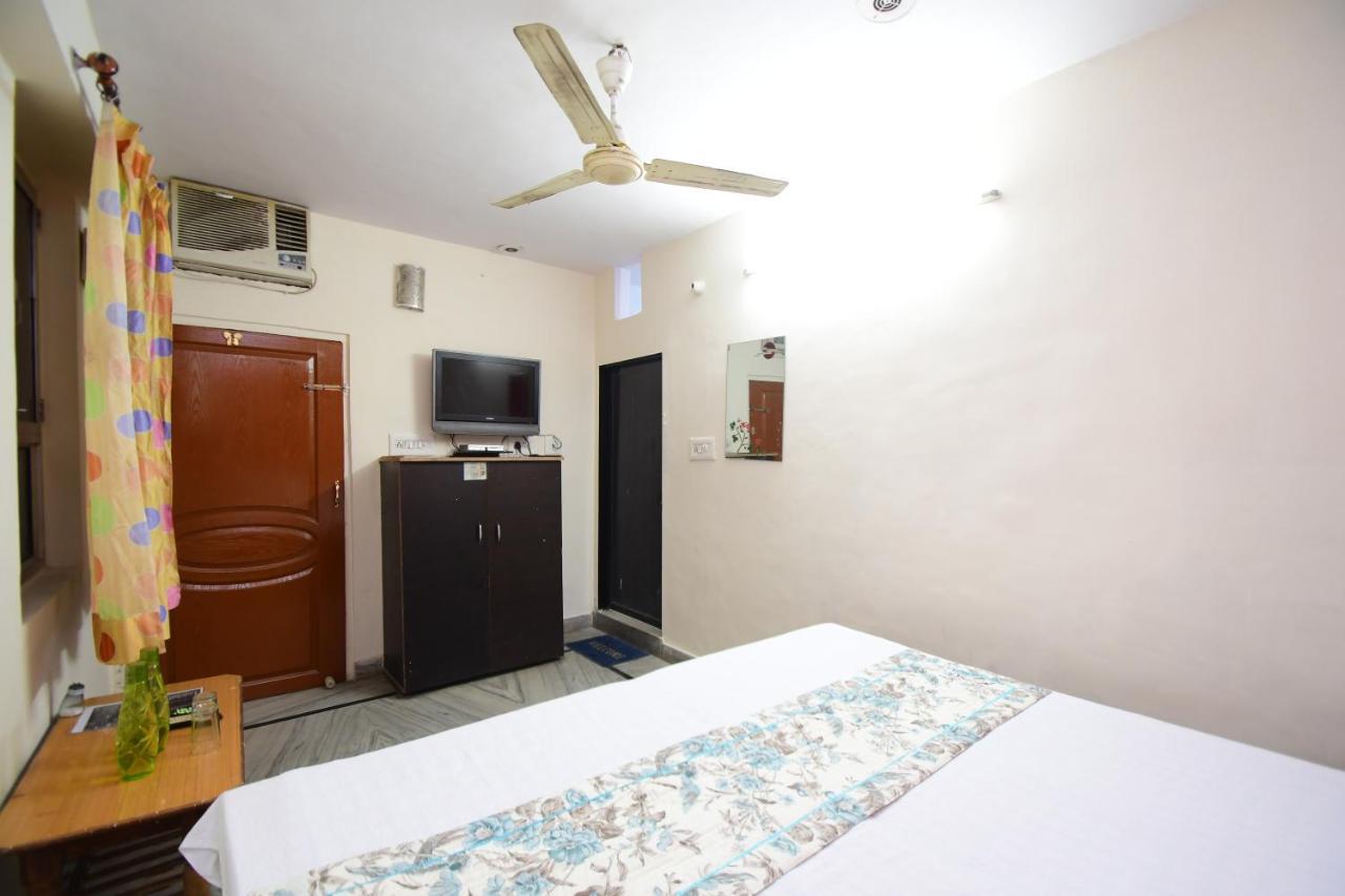 جايبور Hotel New India Guest House المظهر الخارجي الصورة